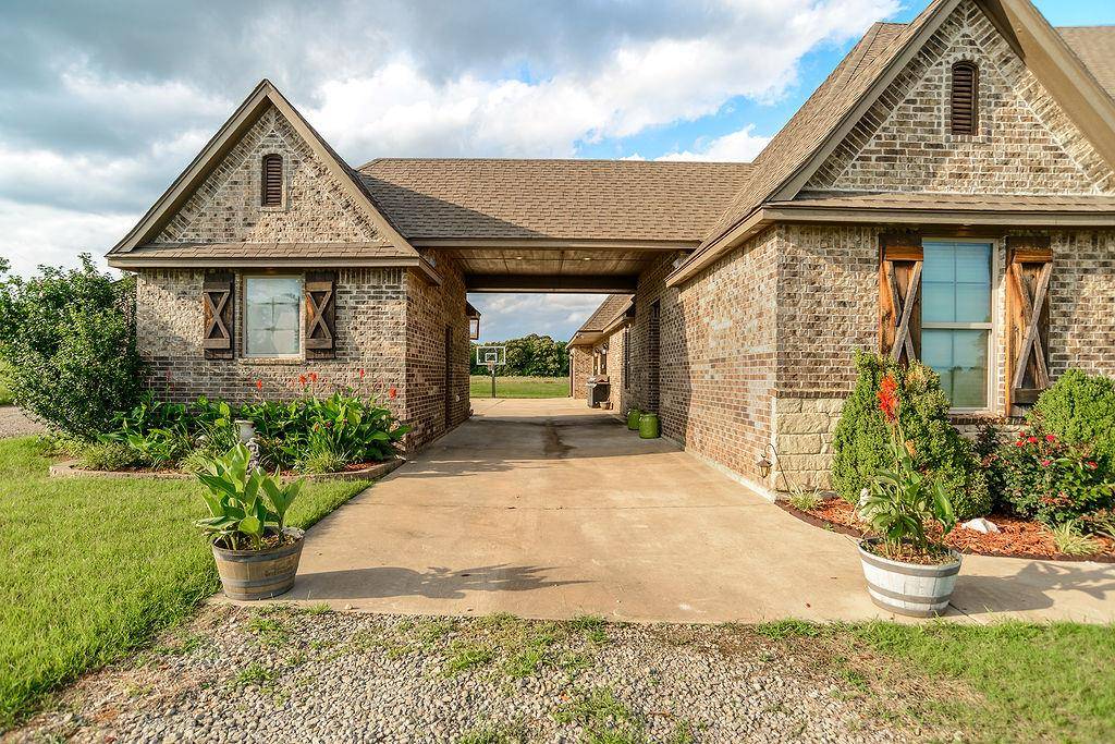 5722 E 122nd ST, Perkins, OK 74059