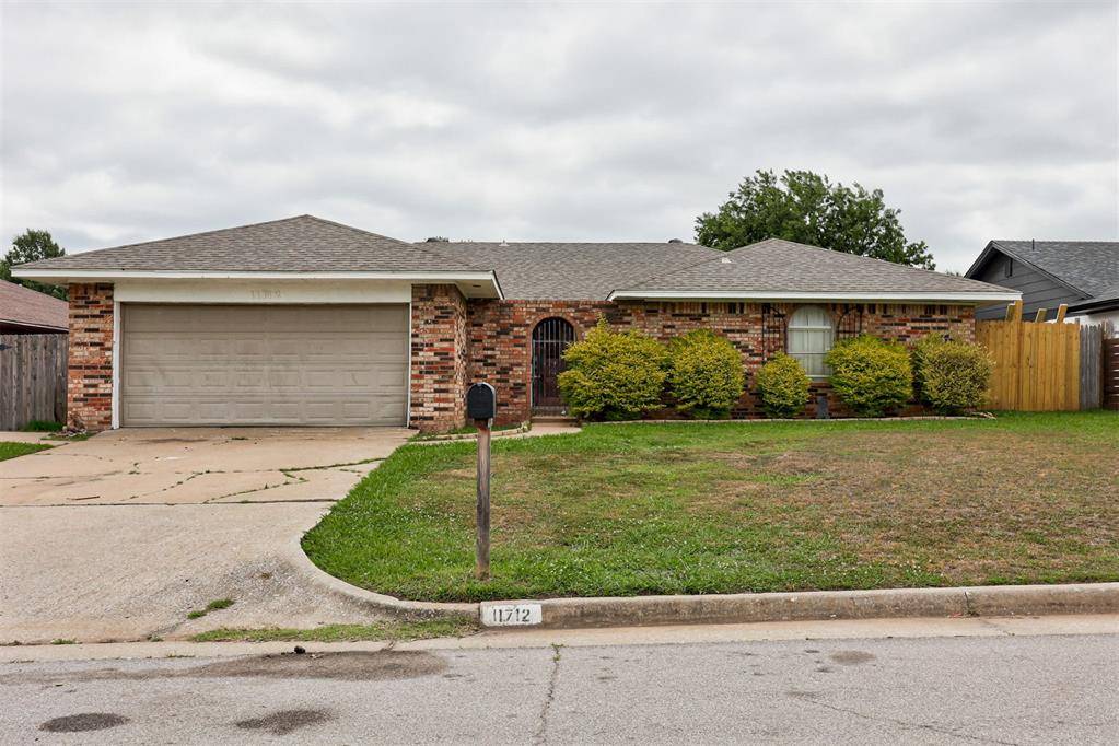 11712 N Shartel AVE, Oklahoma City, OK 73114