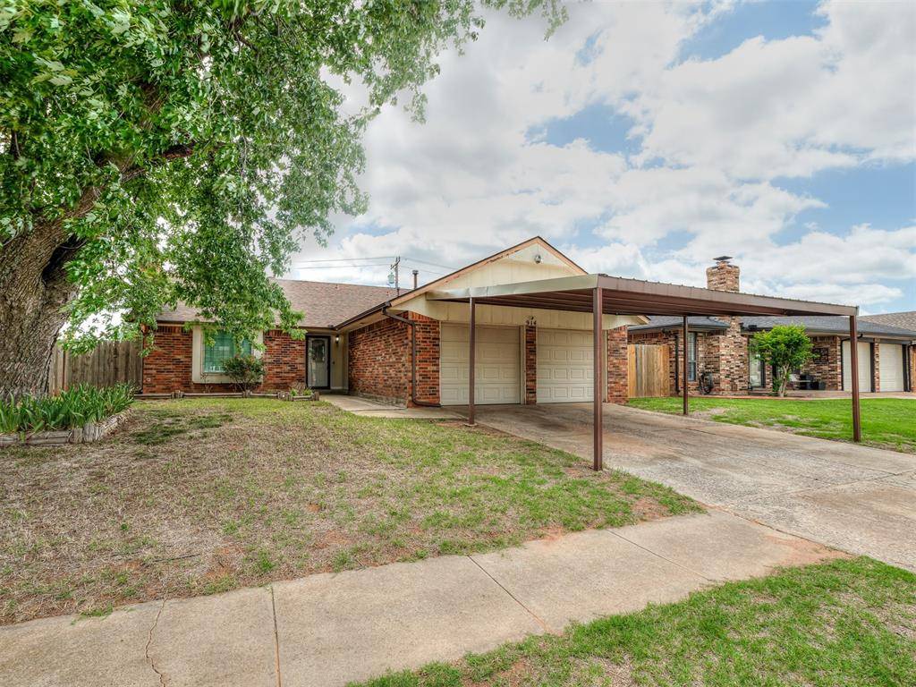 914 S Highland DR, Mustang, OK 73064