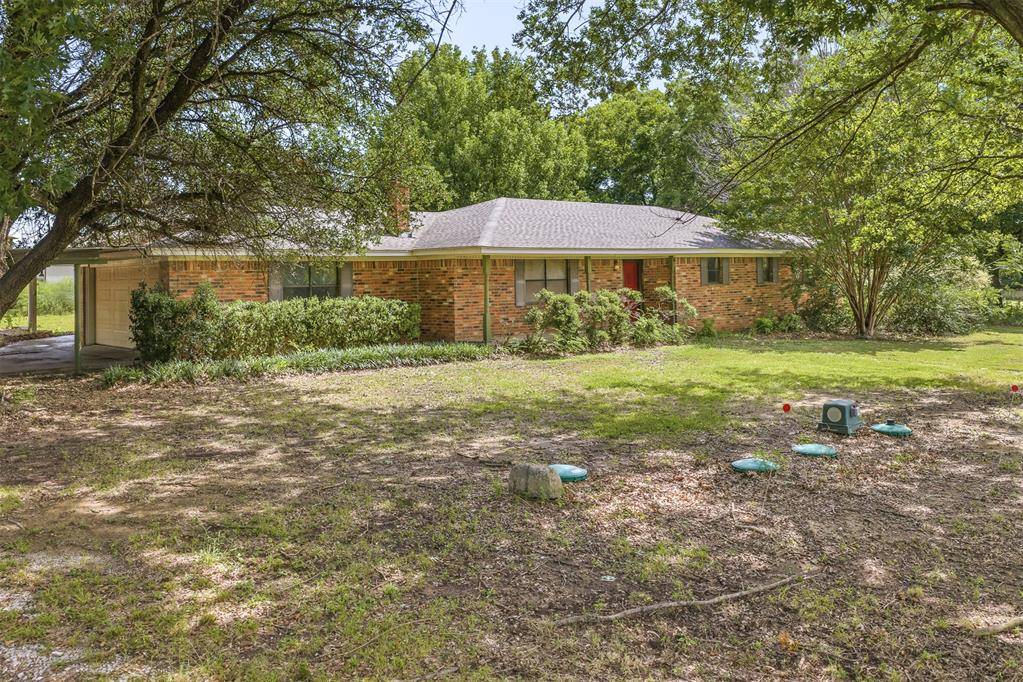 9102 E 32 HWY, Marietta, OK 73448