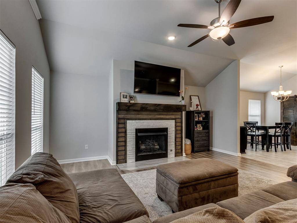 9220 SW 48th TER, Oklahoma City, OK 73179
