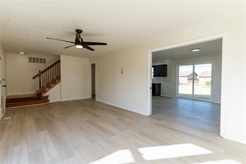 913 NE 81st ST, Oklahoma City, OK 73114