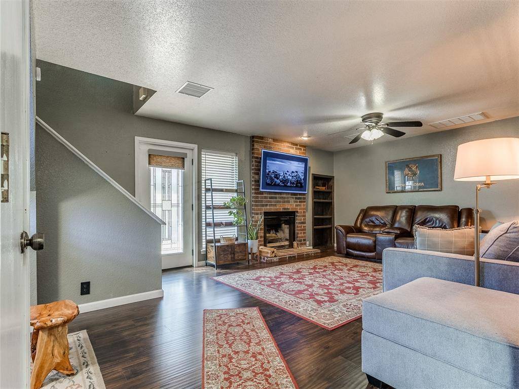 11417 Springhollow RD #904, Oklahoma City, OK 73120
