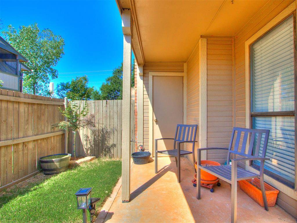 11417 Springhollow RD #904, Oklahoma City, OK 73120