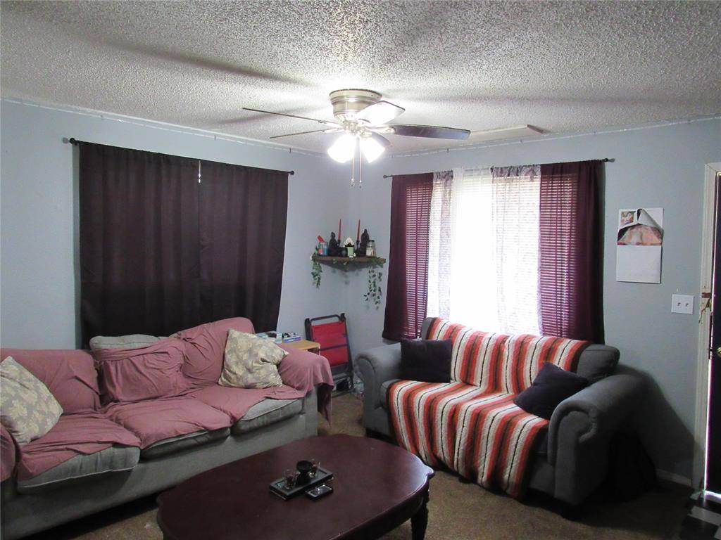 625 E Main, Byars, OK 74831