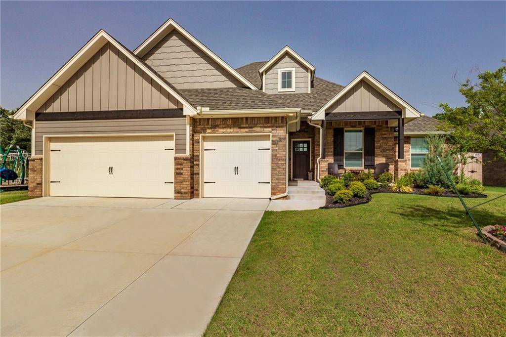 2816 Oak Hill AVE, Edmond, OK 73034
