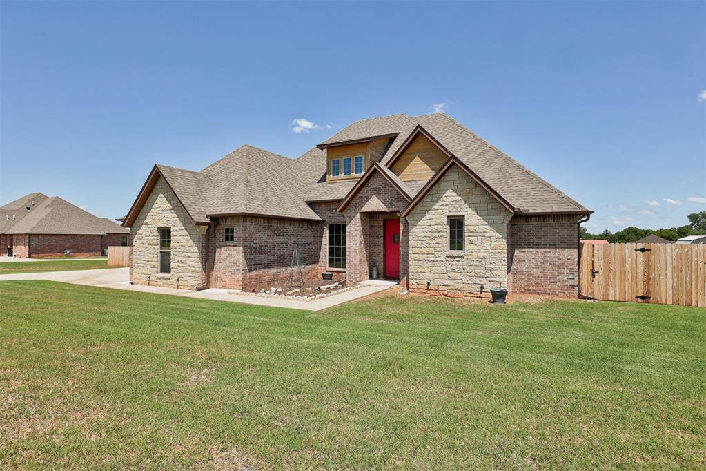 12859 Meadow Ridge DR, Shawnee, OK 74804