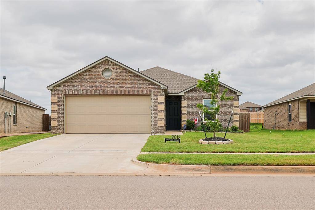 9812 Saddle DR, Yukon, OK 73099