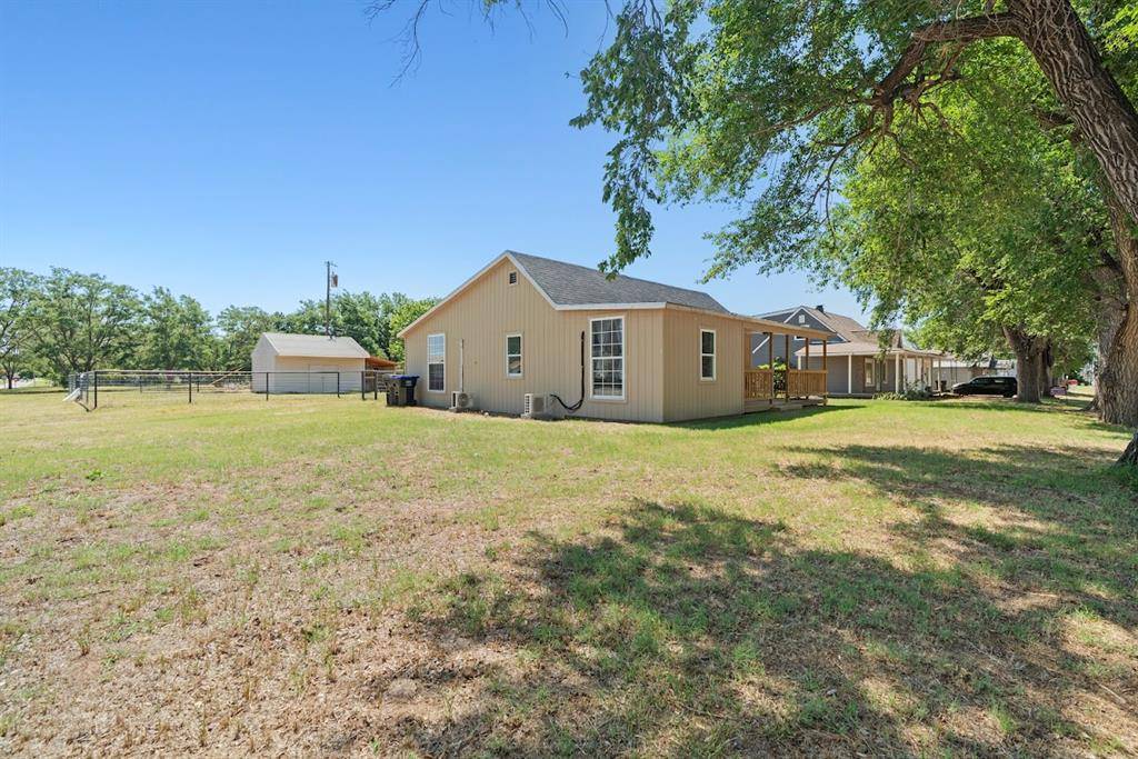 420 N Burford AVE, Watonga, OK 73772