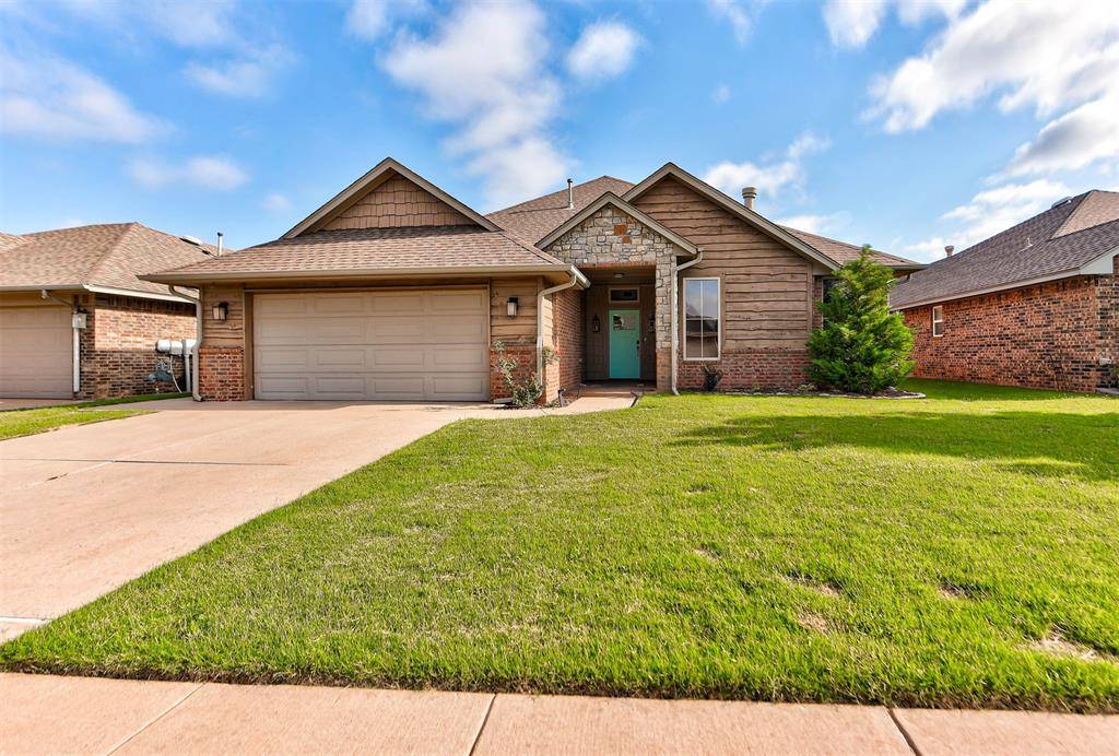 8325 NW 141st CIR, Oklahoma City, OK 73142