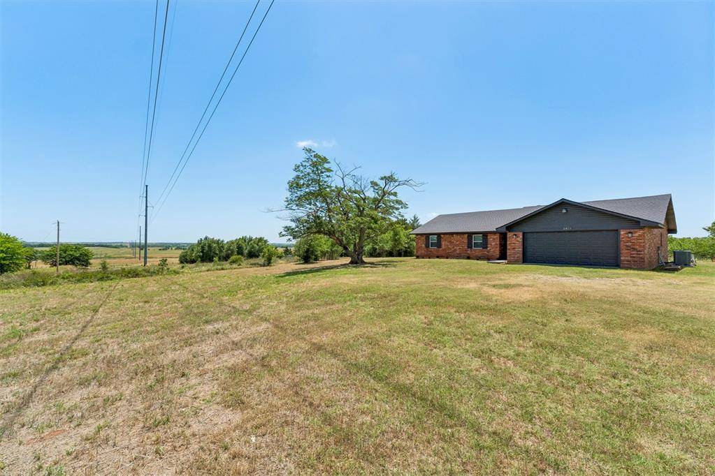 2814 County Street 2870 ST, Chickasha, OK 73018