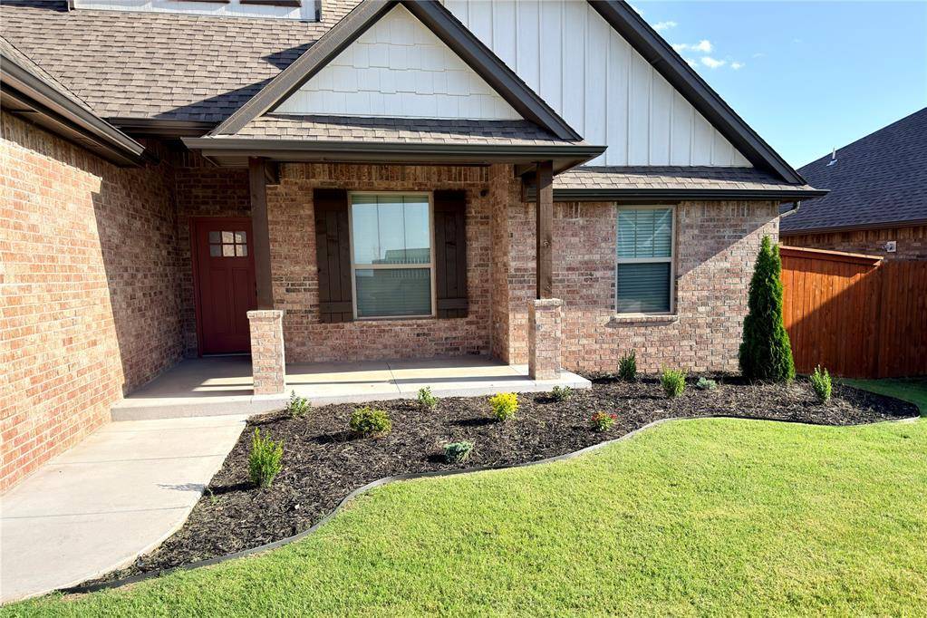 11104 NW 91st ST, Yukon, OK 73099