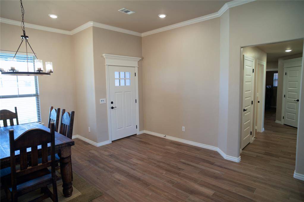 11104 NW 91st ST, Yukon, OK 73099
