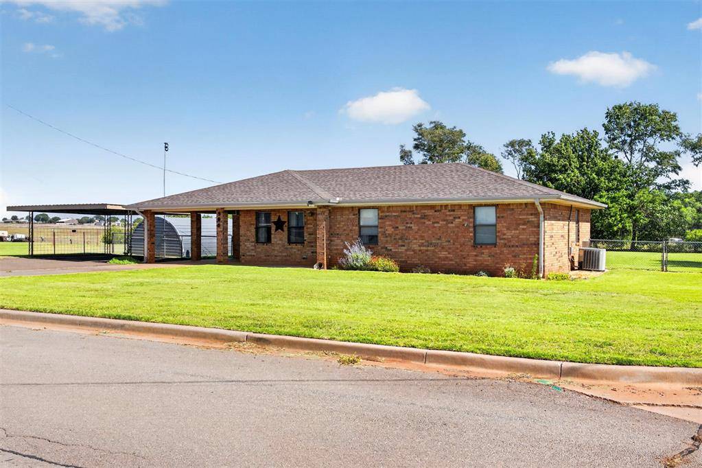 509 Cannon DR, Sayre, OK 73662