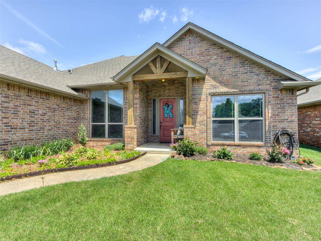 4725 Rosewood CT, Noble, OK 73068