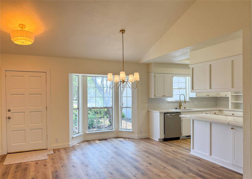 117 N Grand Fork DR, Edmond, OK 73003