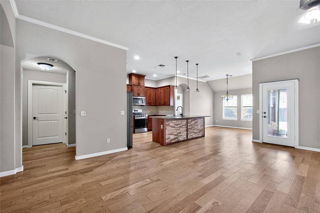 6901 NW 149th ST, Oklahoma City, OK 73142