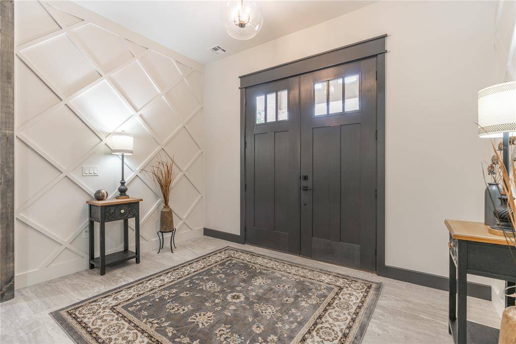 10124 NE 4th ST, Oklahoma City, OK 73130