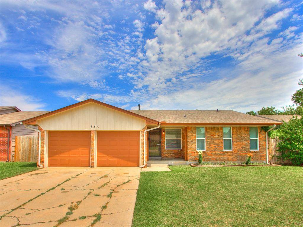 633 SW 10th ST, Moore, OK 73160