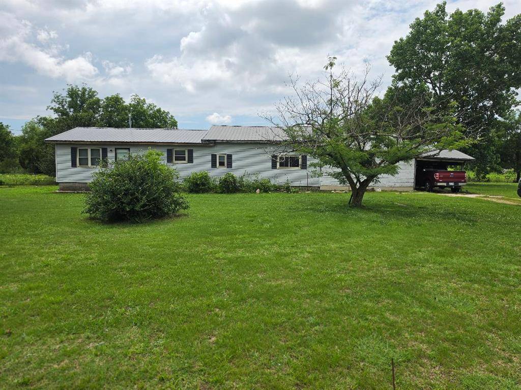 373057 E Us Highway 62 HWY, Okemah, OK 74859