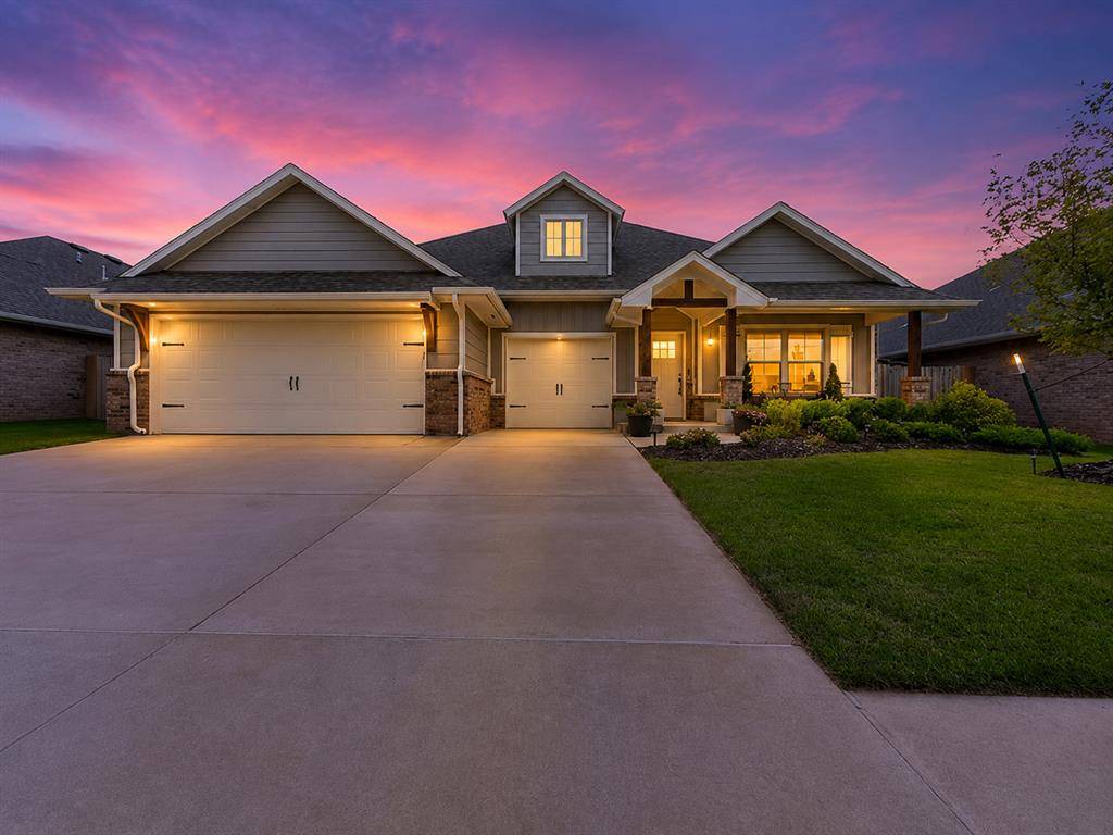 12413 SW 30th ST, Yukon, OK 73099