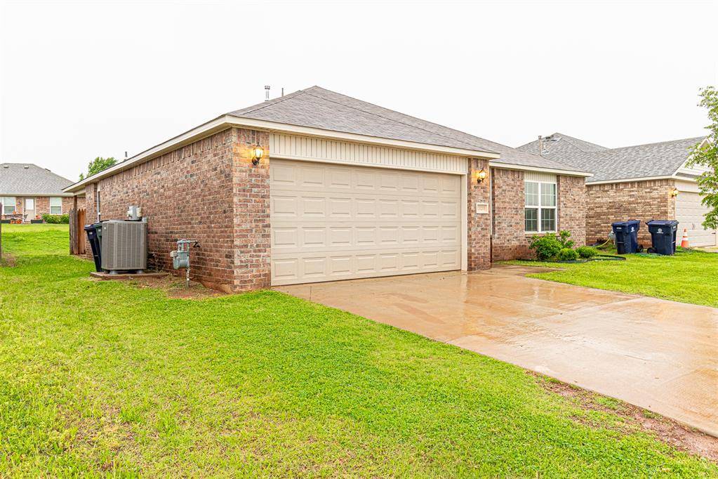13233 Bridgewater DR, Piedmont, OK 73078