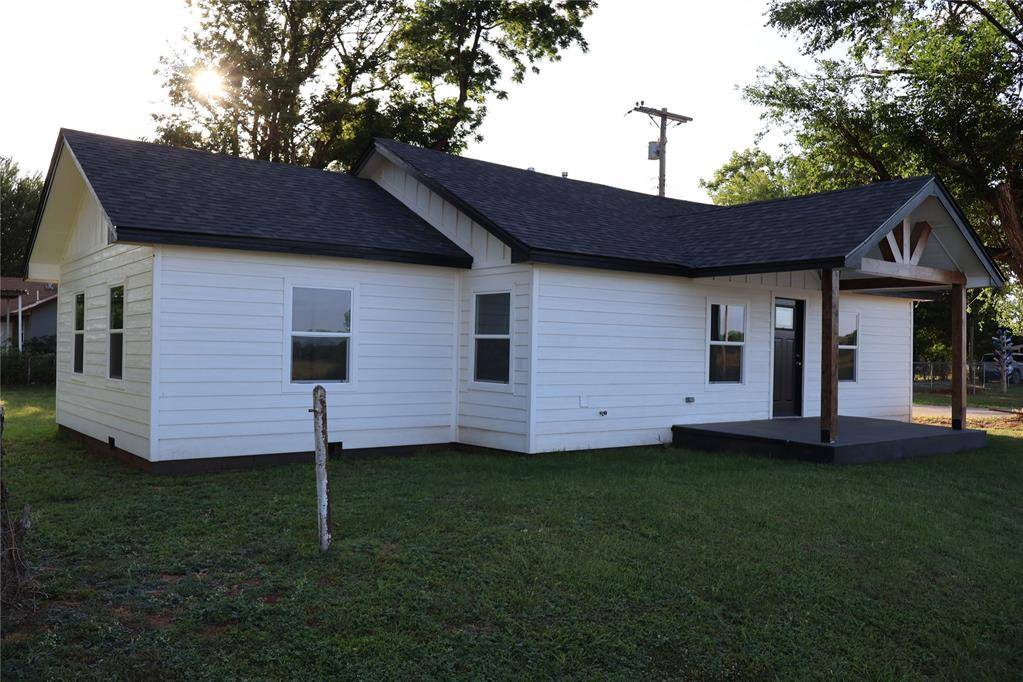 100 N Ripley ST, Maysville, OK 73057