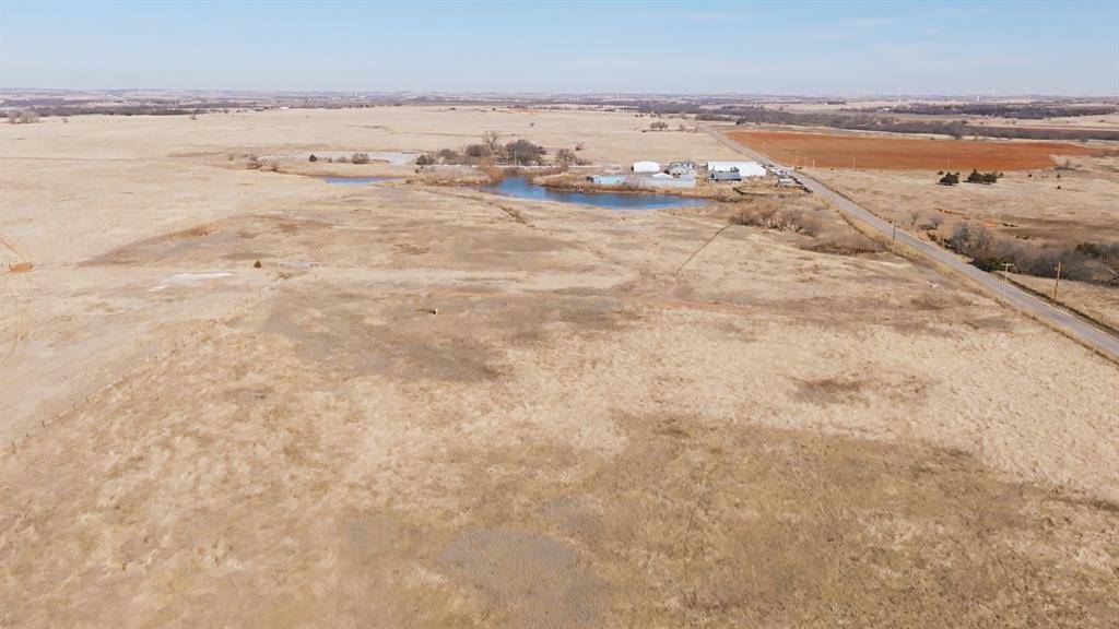 1704 County Street 2840 ST, Amber, OK 73004
