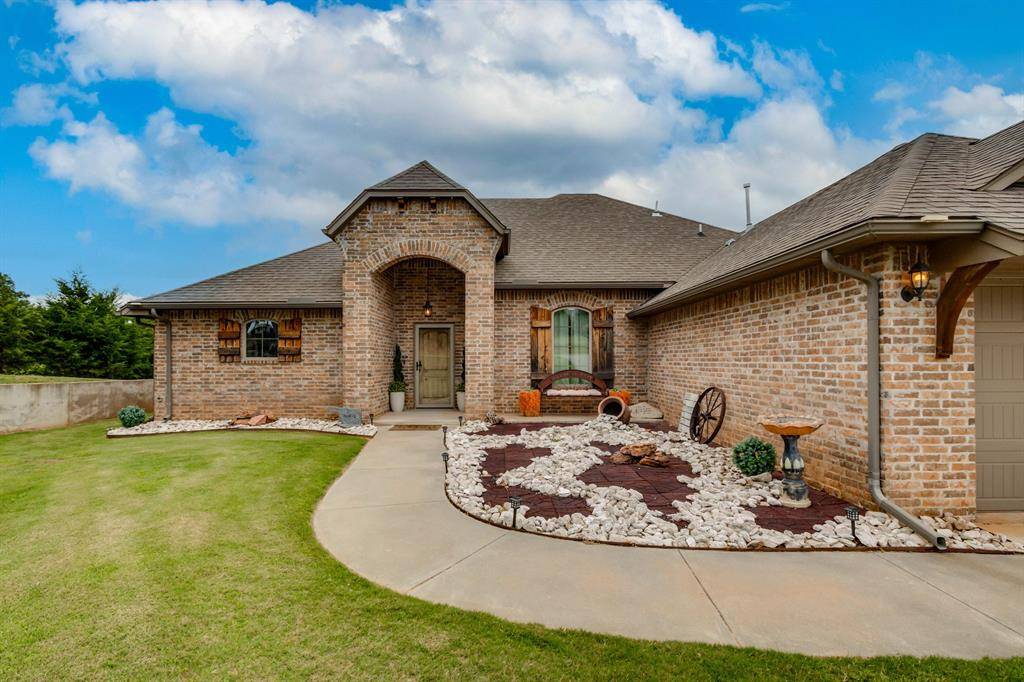 12478 Hidden Run RD, Guthrie, OK 73044