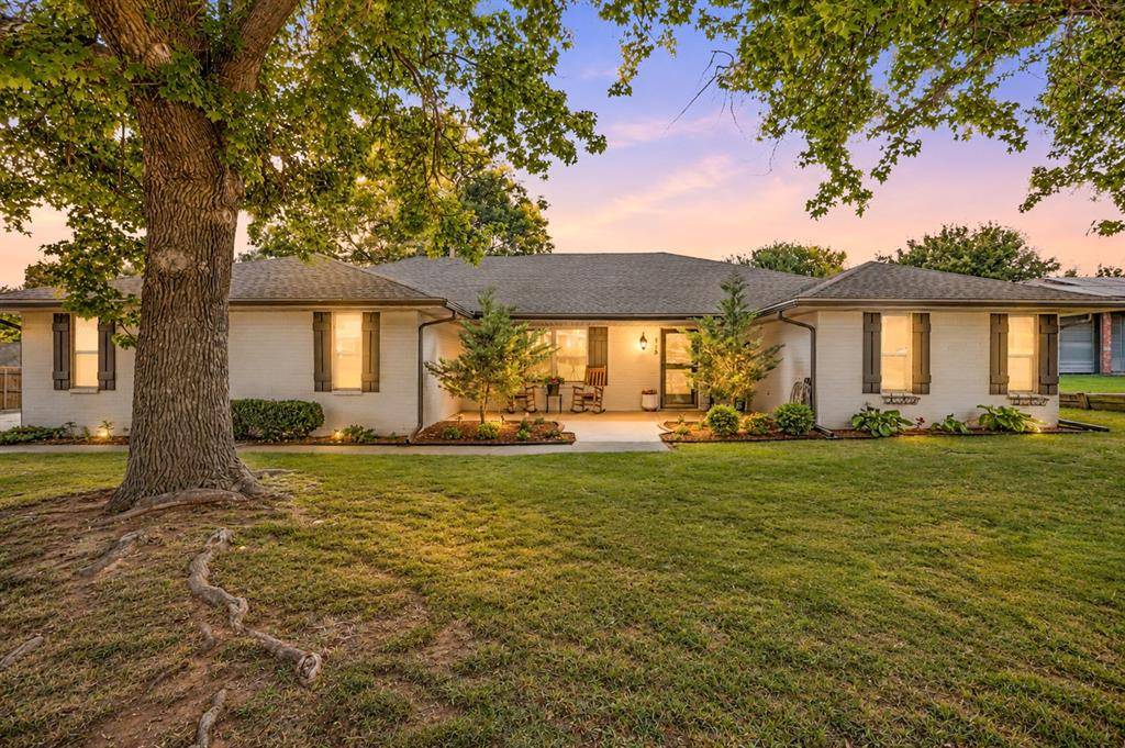 319 W Bass AVE, Yukon, OK 73099