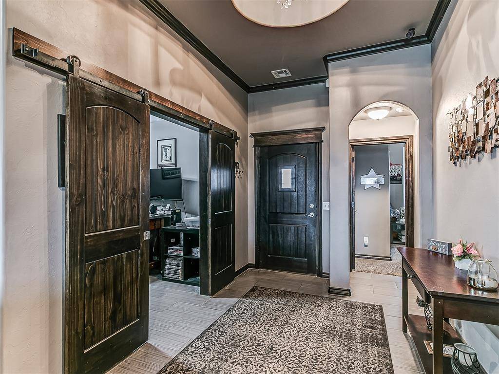 18828 Olive Branch CT, Edmond, OK 73012
