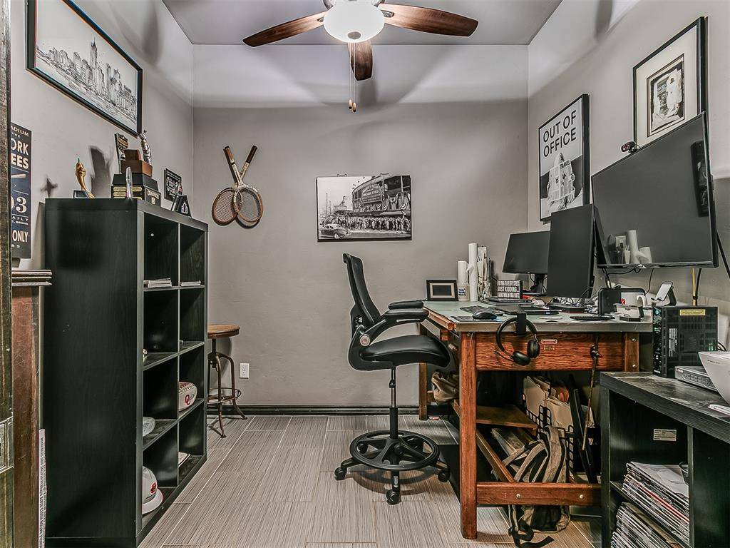 18828 Olive Branch CT, Edmond, OK 73012