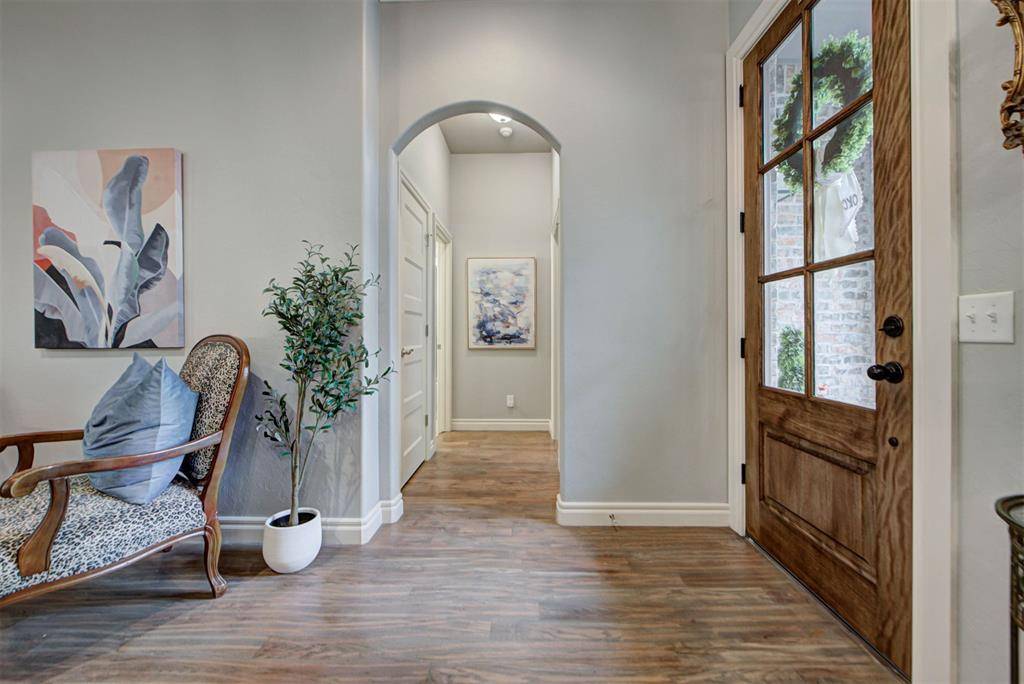 2948 Allie DR, Edmond, OK 73012