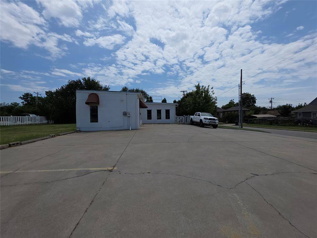1732 NW 23rd ST, Oklahoma City, OK 73106