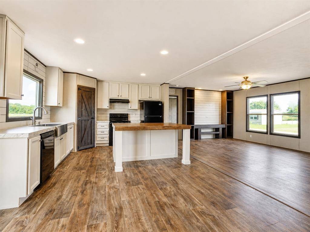 185 Cale LN, Calera, OK 74730