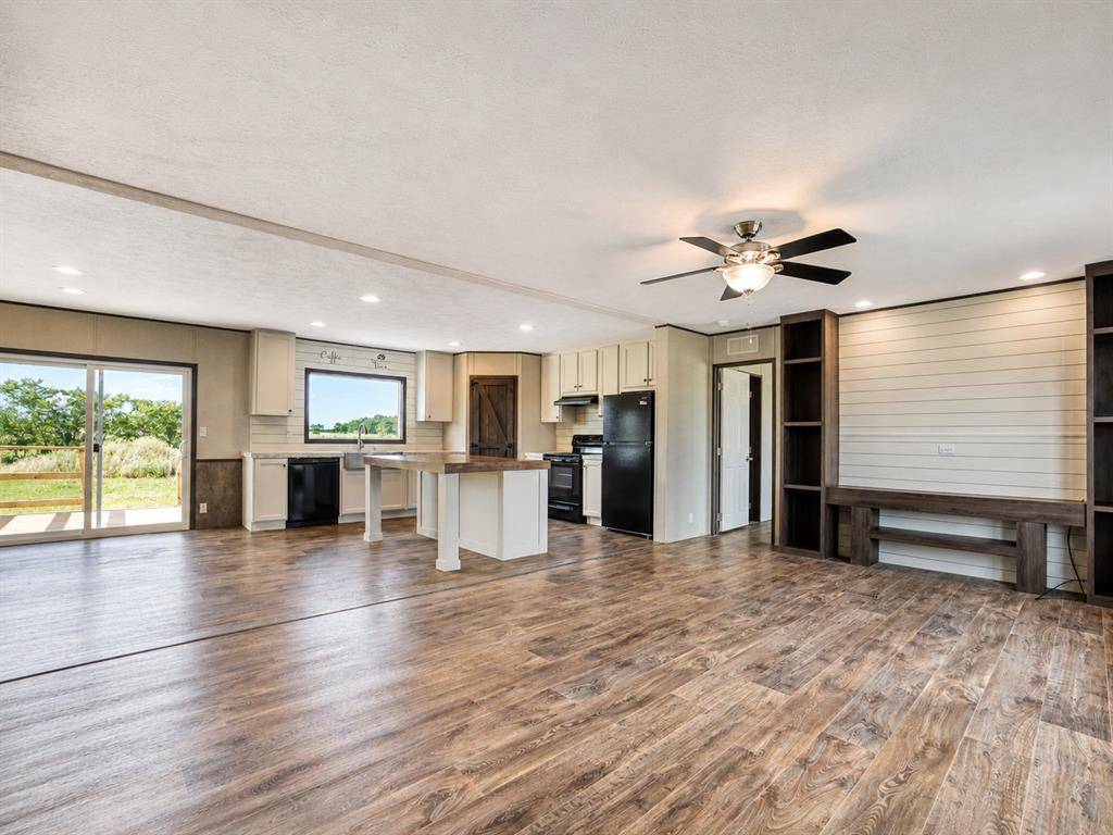 185 Cale LN, Calera, OK 74730