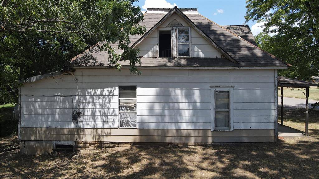 324 N Cleveland AVE, Shawnee, OK 74801
