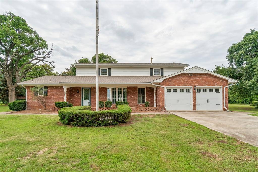 2909 Short DR, Edmond, OK 73034