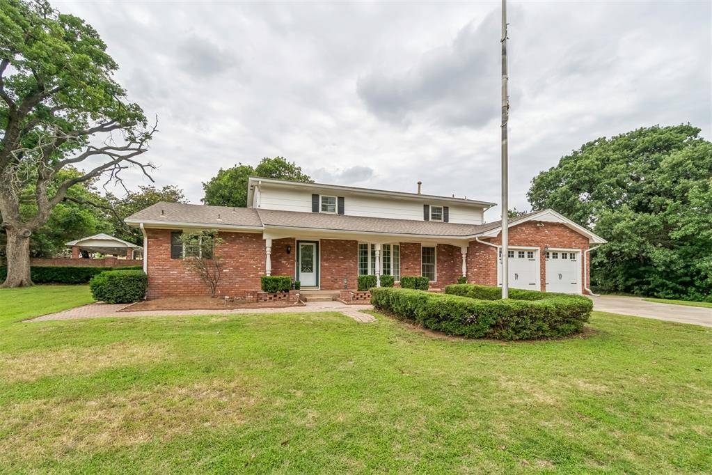 2909 Short DR, Edmond, OK 73034
