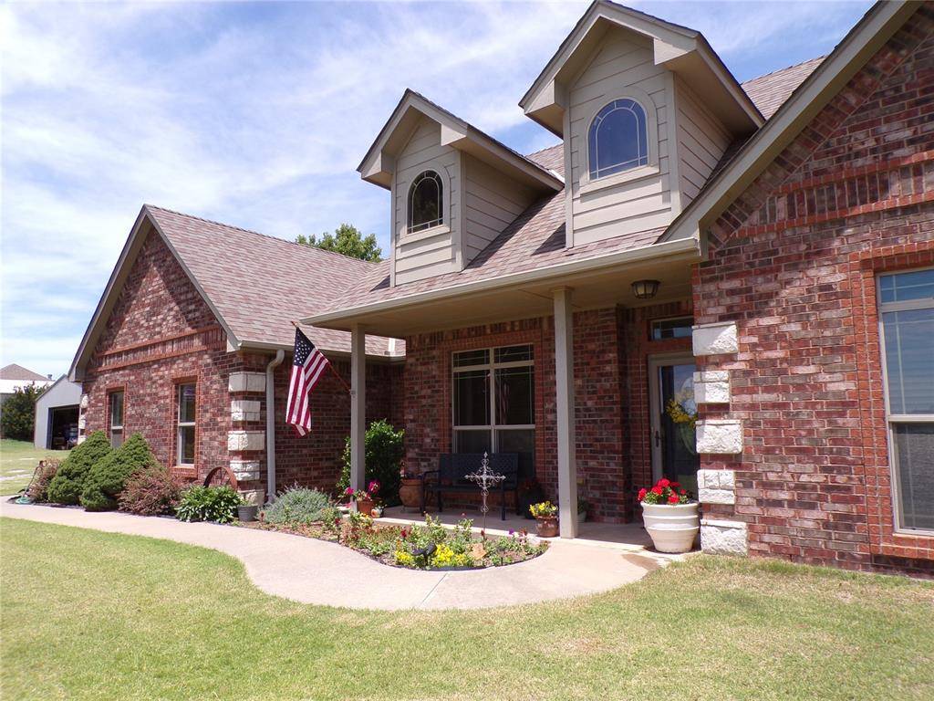 14016 County Road 1130, Lookeba, OK 73053
