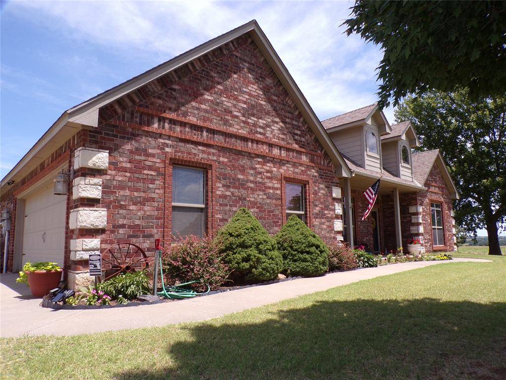 14016 County Road 1130, Lookeba, OK 73053