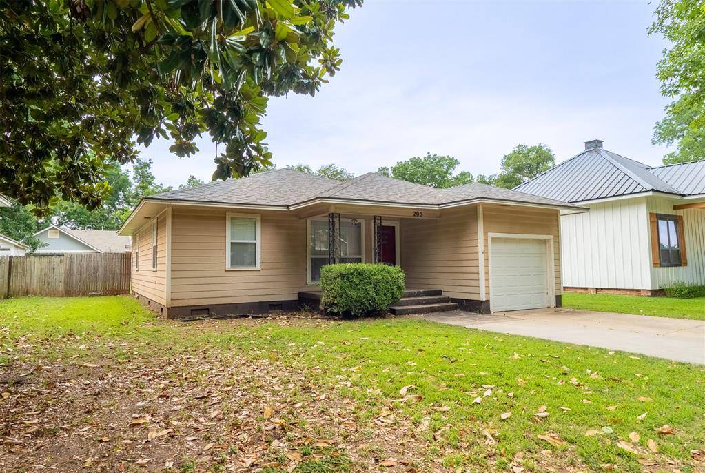 205 Chestnut ST, Pauls Valley, OK 73075