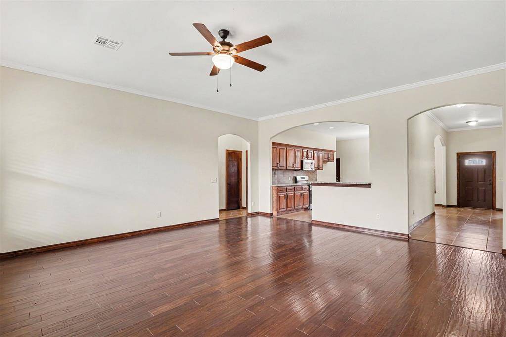 6301 Bentley DR, Oklahoma City, OK 73169