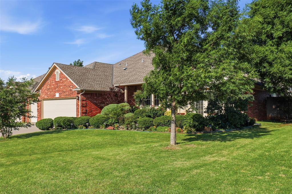 2916 Tara LN, Norman, OK 73069