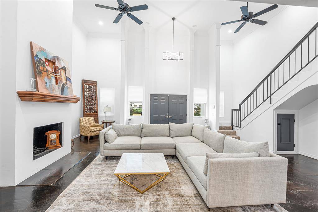2913 Acropolis ST, Oklahoma City, OK 73120