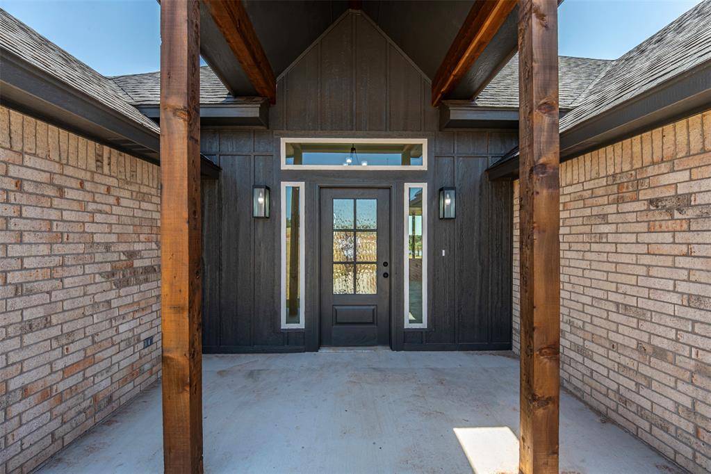 2411 Bear Creek Cir CIR, Blanchard, OK 73010