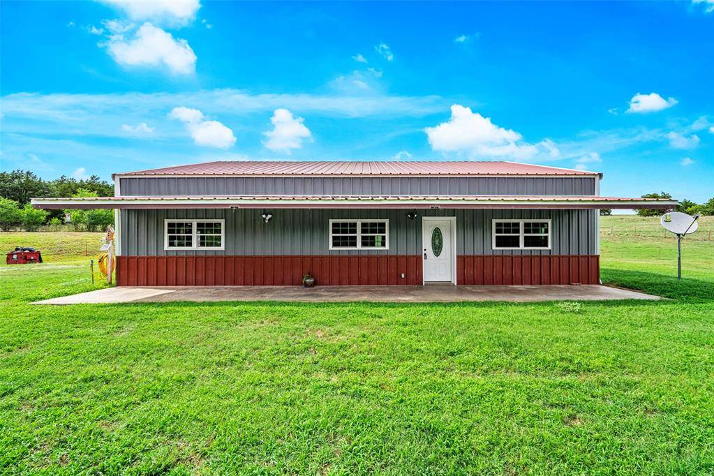 16156 County Road 1250, Binger, OK 73009