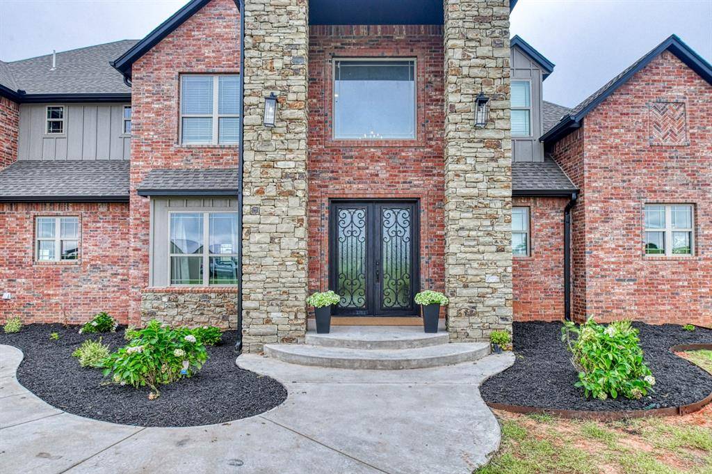 3802 Turtle Creek CIR, Tuttle, OK 73089