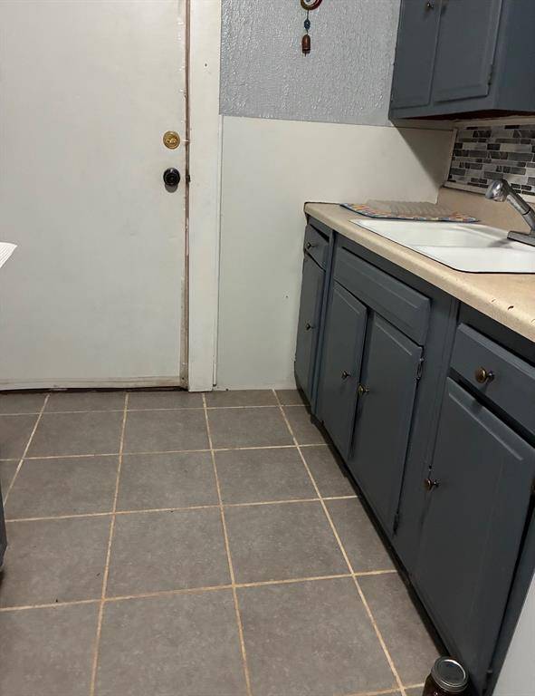 507 W Cypress ST, Altus, OK 73521