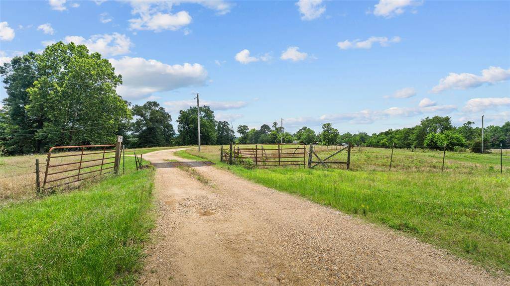 496 Cottonwood TRL, Broken Bow, OK 74728